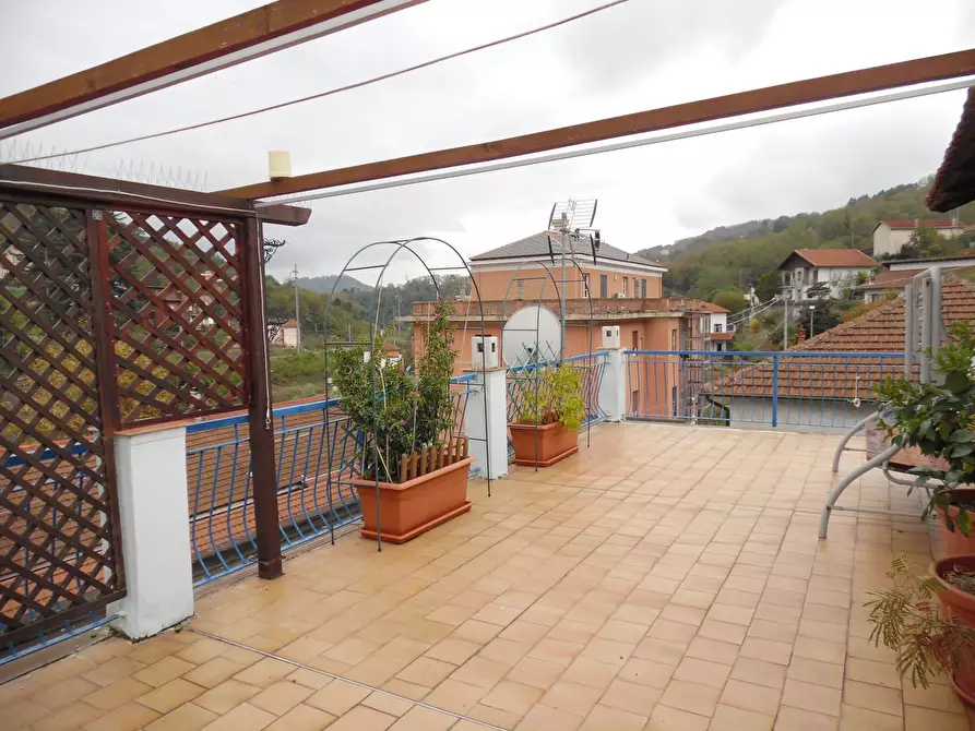 Immagine 39 di Quadrilocale in vendita  in Strada Statale 35 dei Giovi 53 a Mignanego