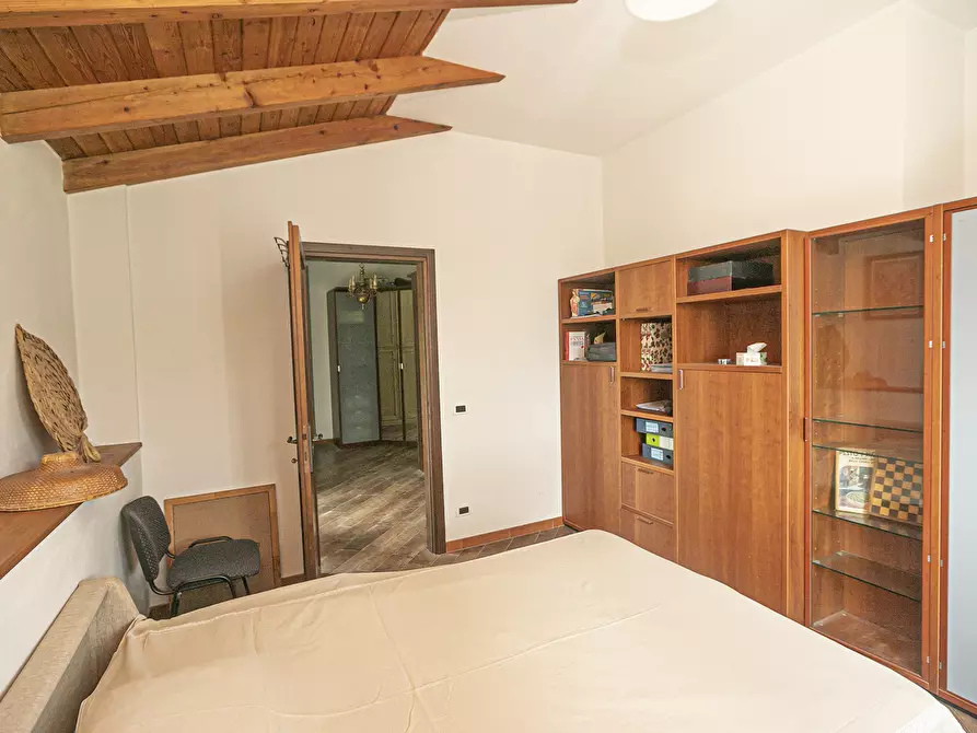 Immagine 48 di Villa in vendita  in Via privata Scanduè 23 a Serra Riccò