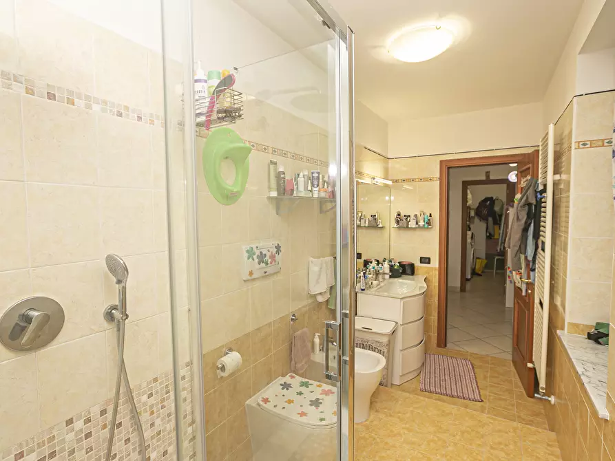 Immagine 11 di Trilocale in vendita  in via alle tine 18 a Ceranesi