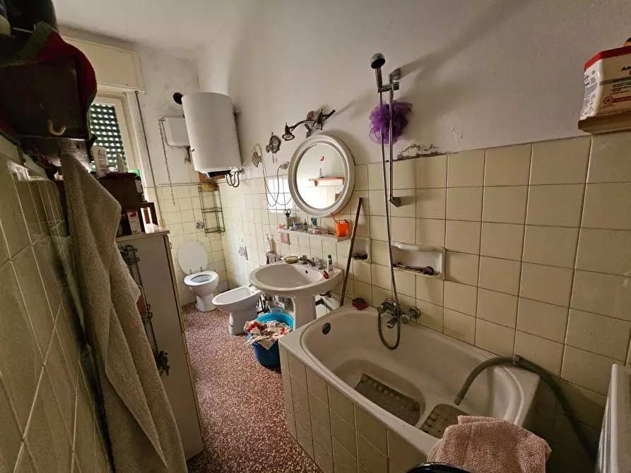 Immagine 17 di Trilocale in vendita  in Via Alcide De Gasperi 22 a Campomorone