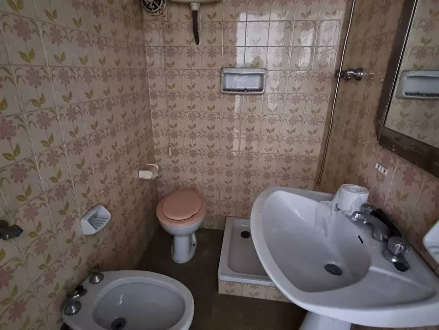 Immagine 23 di Bilocale in vendita  in Via Val D'Astico 1 a Genova