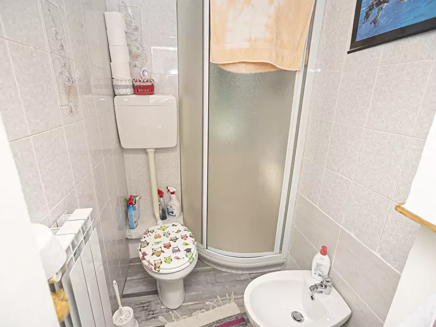 Immagine 13 di Trilocale in vendita  in Via Campo di Tiro 17 a Genova