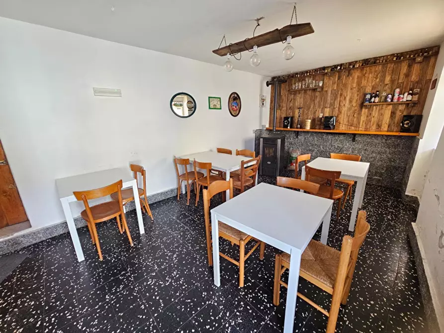 Immagine 46 di Attività commerciale in vendita  in Via Gaiazza 143A a Genova