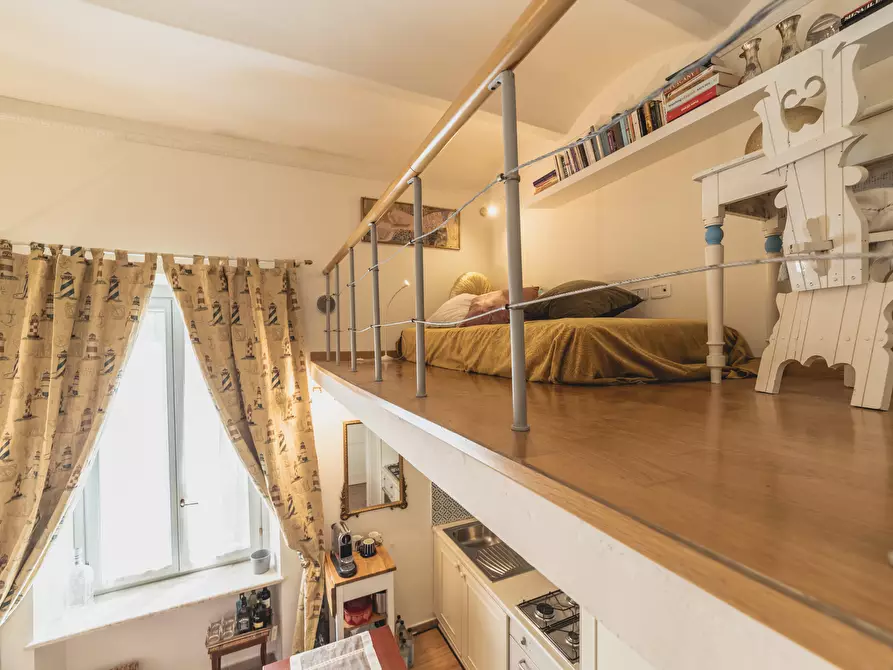 Immagine 8 di Bilocale in vendita  in Viale Nazario Sauro 5 a Siena