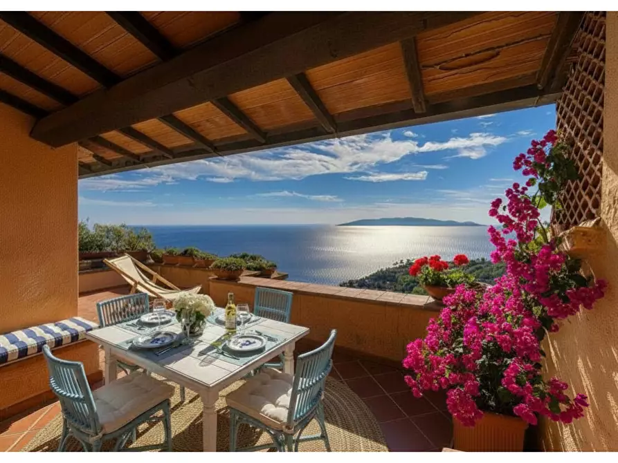 Immagine 1 di Appartamento in vendita  in Cala Piccola snc a Monte Argentario