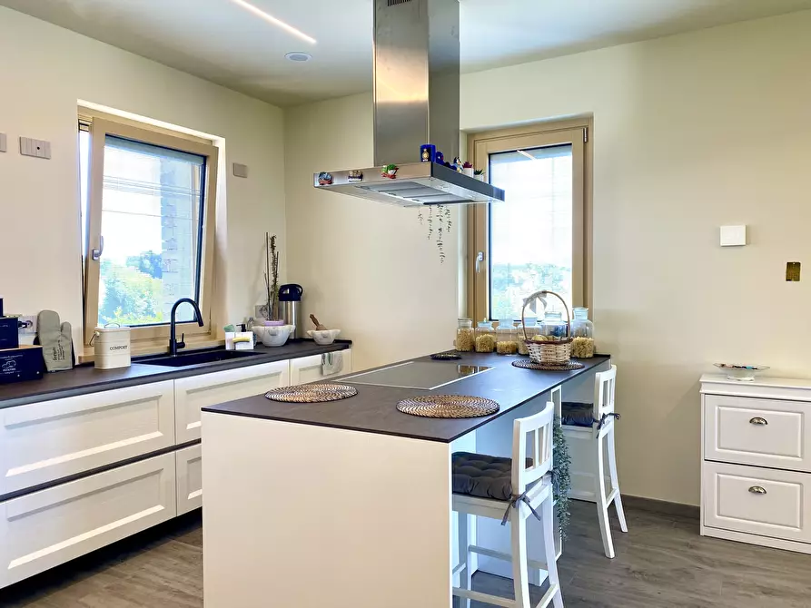 Immagine 14 di Casa indipendente in vendita  in Località Coste Baraccone 5 a Serravalle Langhe