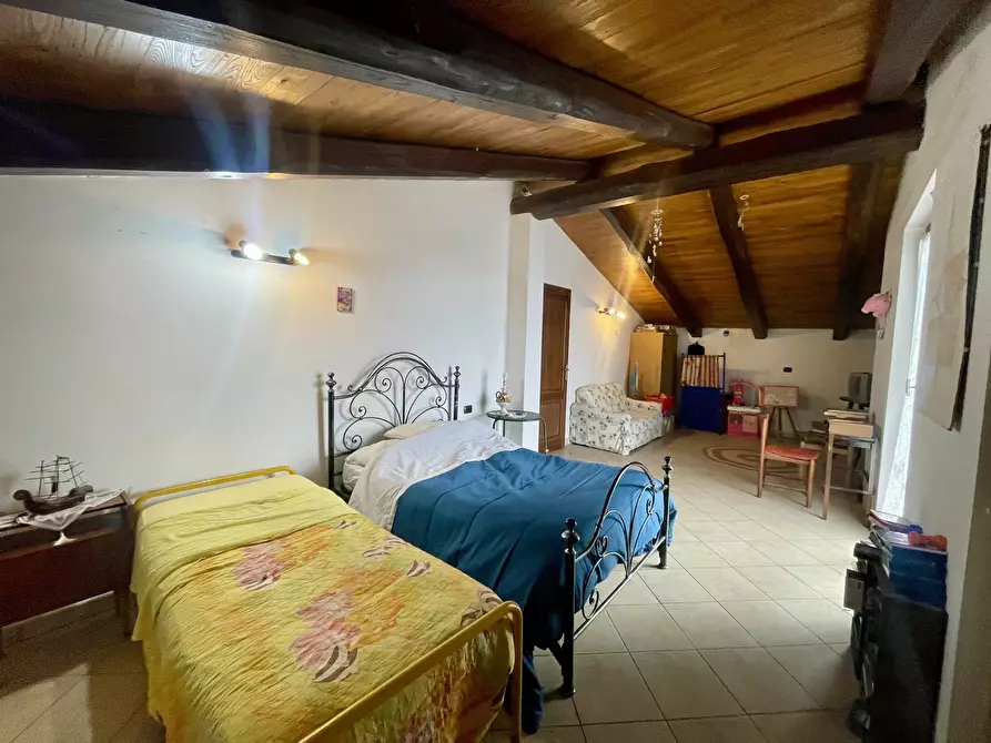 Immagine 15 di Villa in vendita  in Via Arezzana 3 a Mombarcaro