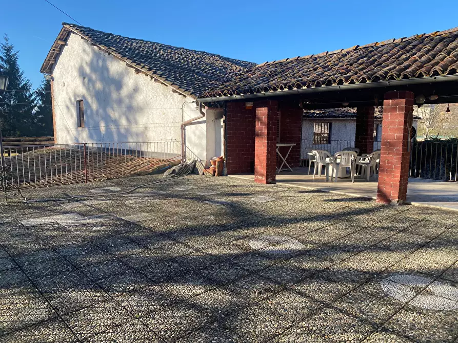 Immagine 35 di Villa in vendita  in Via Madonna della Neve 66 a Clavesana