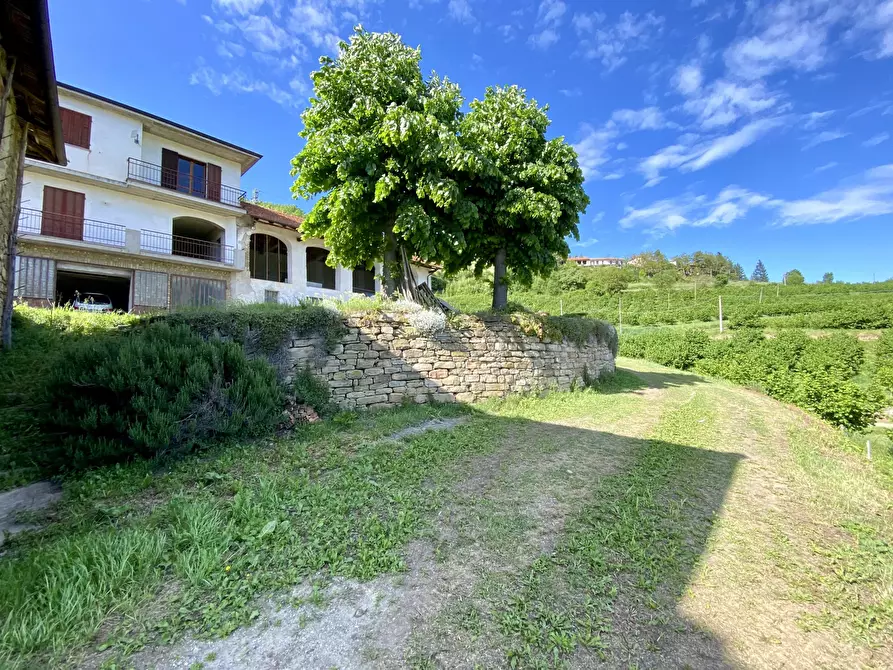 Immagine 10 di Rustico / casale in vendita  in Frazione Robertiero 14 a Gorzegno