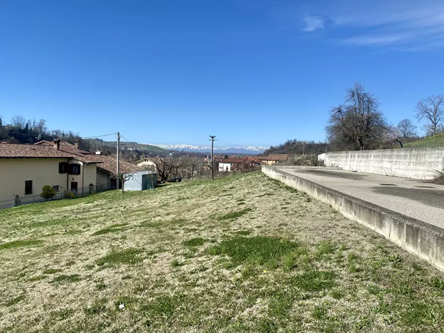 Immagine 9 di Terreno edificabile in vendita  in Via Codevilla 129 a Dogliani