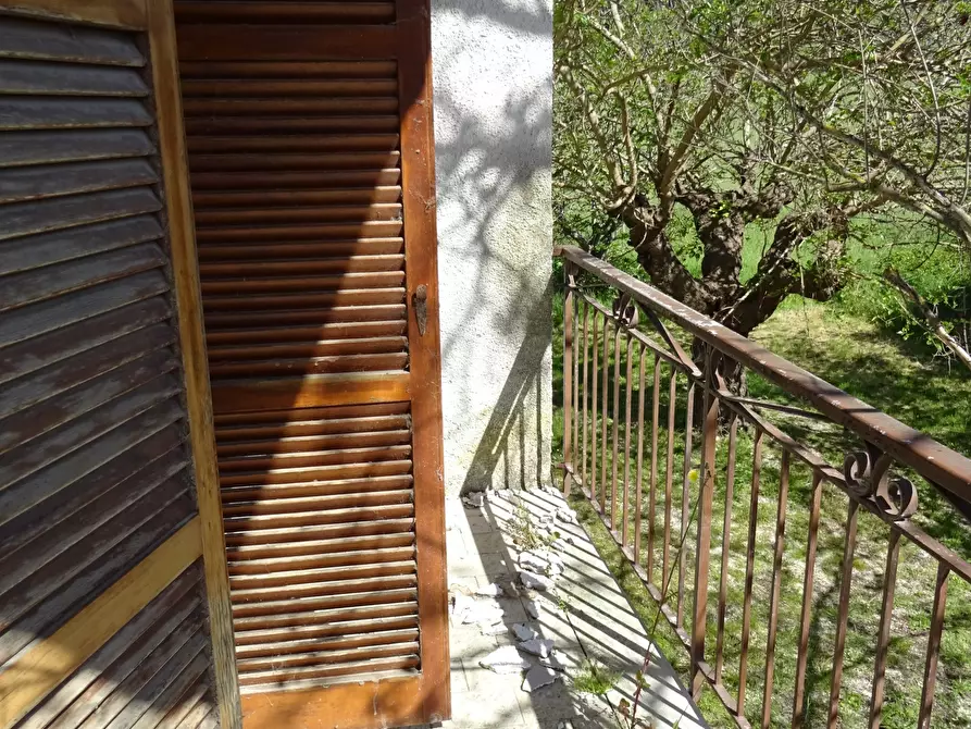 Immagine 7 di Casa indipendente in vendita  a Trecastelli