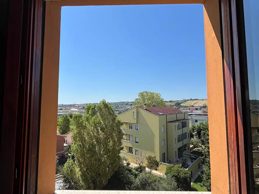 Immagine 16 di Quadrilocale in vendita  a Senigallia