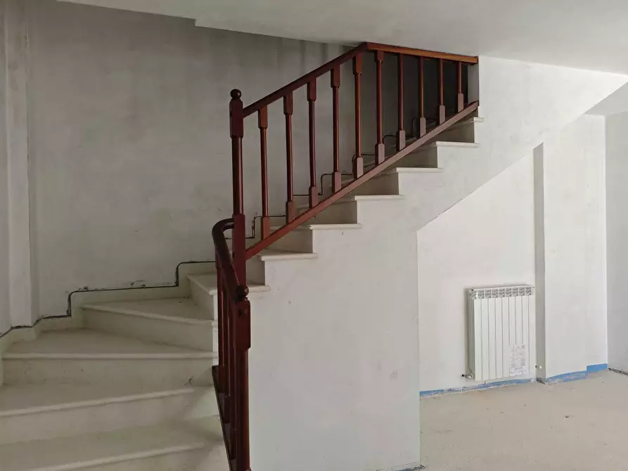 Immagine 3 di Trilocale in vendita  a Ostra Vetere