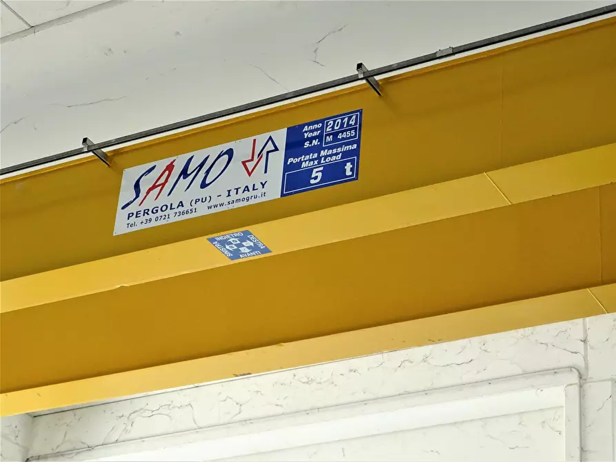 Immagine 4 di Attività artigianale in vendita  a Senigallia