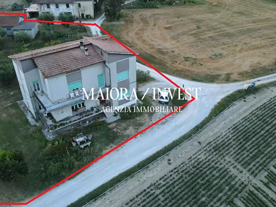 Immagine 16 di Casa indipendente in vendita  in contrada Moglie a Montalto Delle Marche