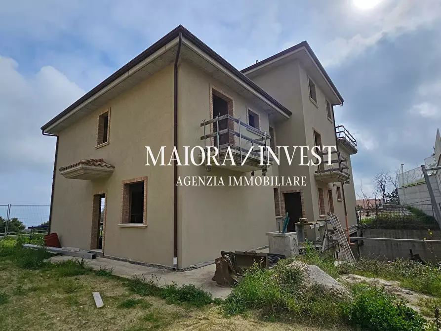 Immagine 8 di Villa in vendita  a Monteprandone