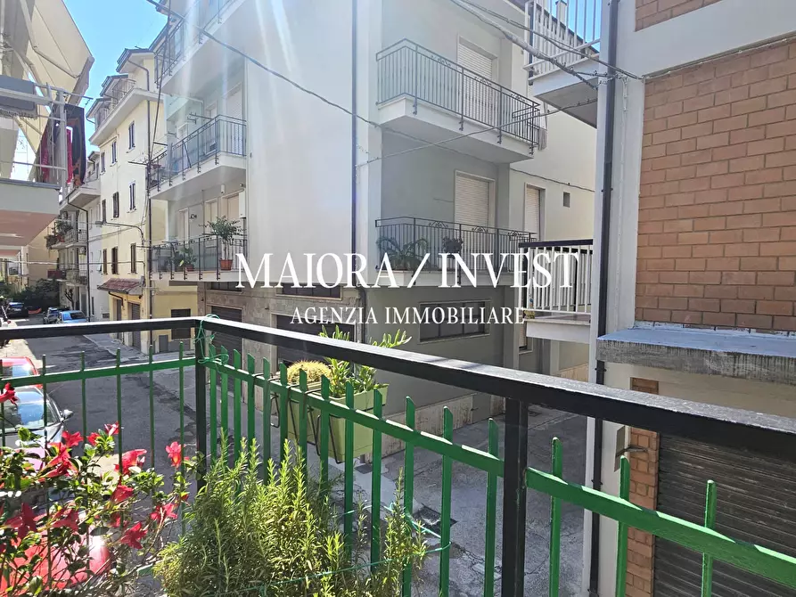 Immagine 5 di Trilocale in vendita  in Via G. Battista Grassi a San Benedetto Del Tronto
