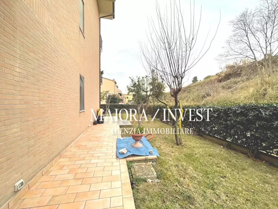 Immagine 9 di Trilocale in vendita  a Altidona