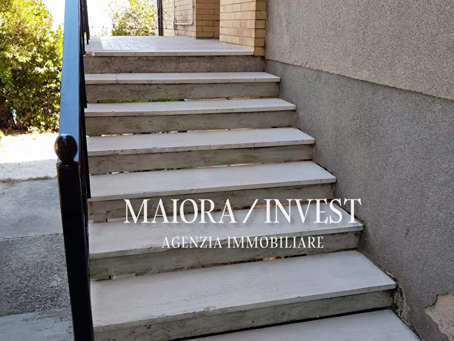 Immagine 9 di Quadrilocale in vendita  a Montalto Delle Marche