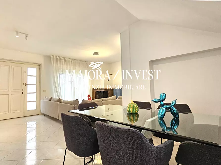 Immagine 2 di Villa in vendita  a Grottammare