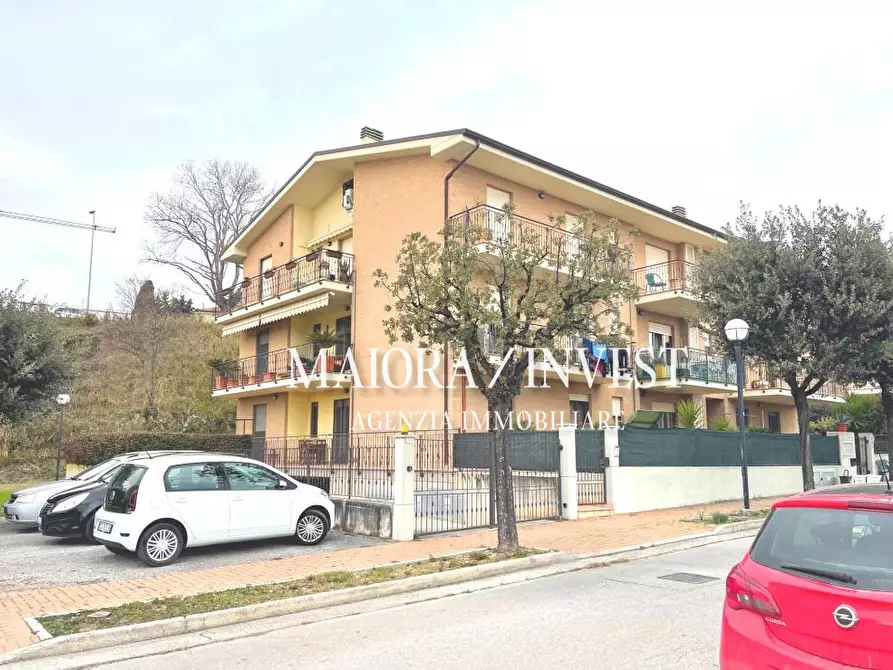 Immagine 15 di Trilocale in vendita  a Altidona