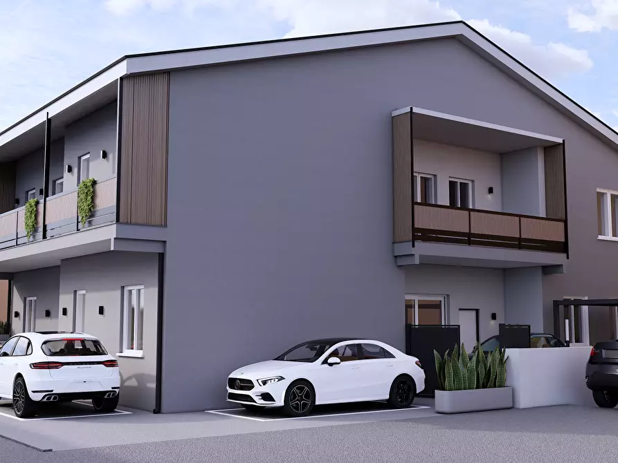 Immagine 9 di Trilocale in vendita  in Piazza Lorenzo Perosi 9 a Rovigo