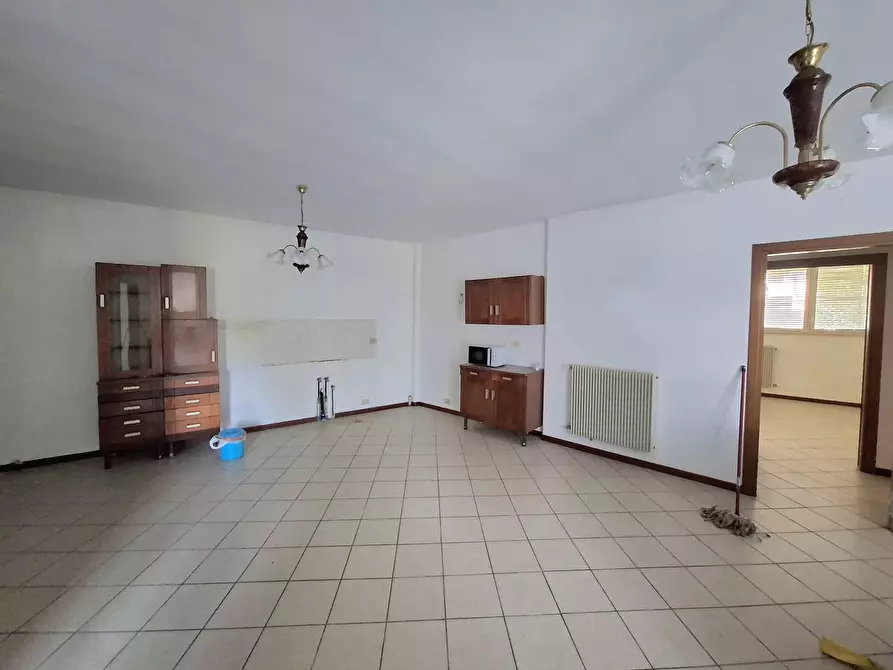 Immagine 5 di Casa bifamiliare in vendita  in Via Giorgio la Pira 65 a Costa Di Rovigo