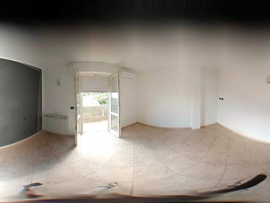 Immagine 47 di Porzione di casa in vendita  a Silvi