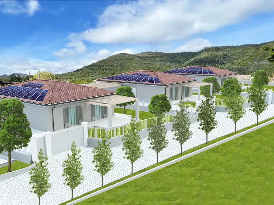 Immagine 6 di Terreno edificabile in vendita  in Via Isola 116 a Ortonovo