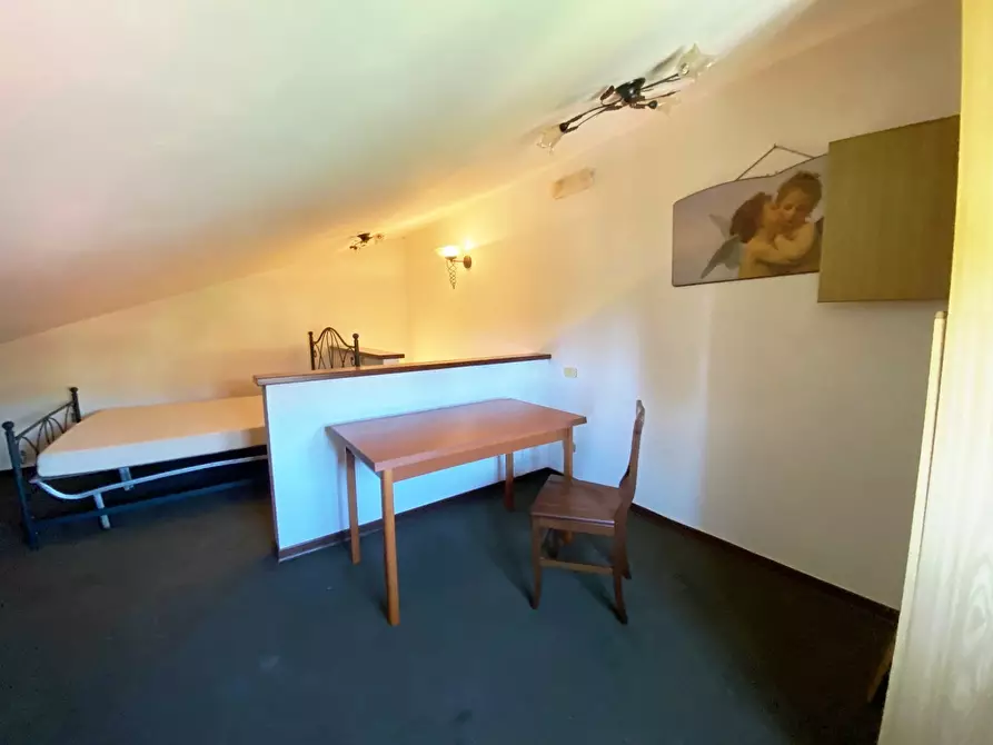 Immagine 13 di Casa trifamiliare in affitto  in Via della Resistenza 71 a Castelnuovo Magra