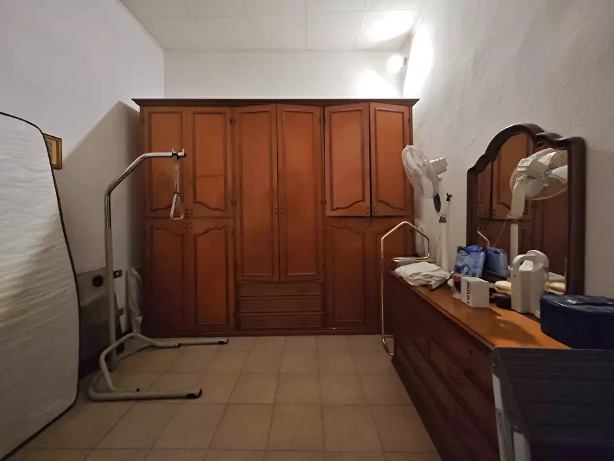 Immagine 39 di Quadrilocale in vendita  in Via Cigala a Sarzana