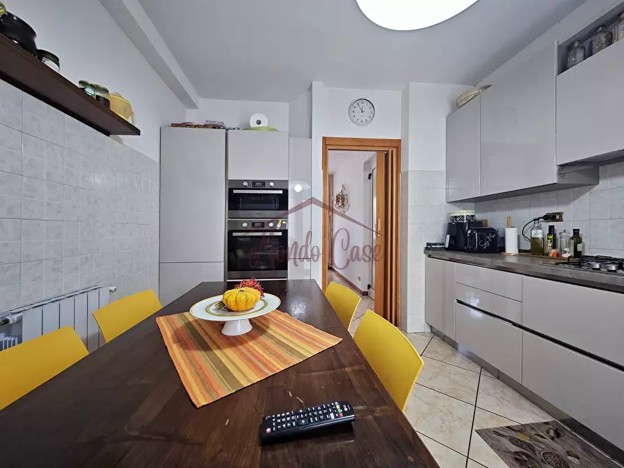 Immagine 6 di Porzione di casa in vendita  a Fosdinovo