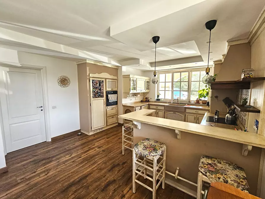 Immagine 20 di Villa in vendita  in Via Luparello 5 a Sarzana