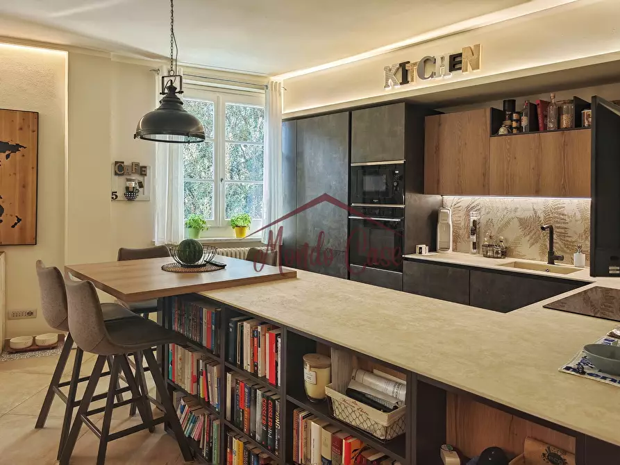 Immagine 28 di Attico in vendita  in Via Bertoloni 2 a Sarzana