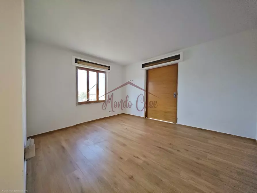 Immagine 7 di Porzione di casa in vendita  in Via dei Molini 148 a Sarzana
