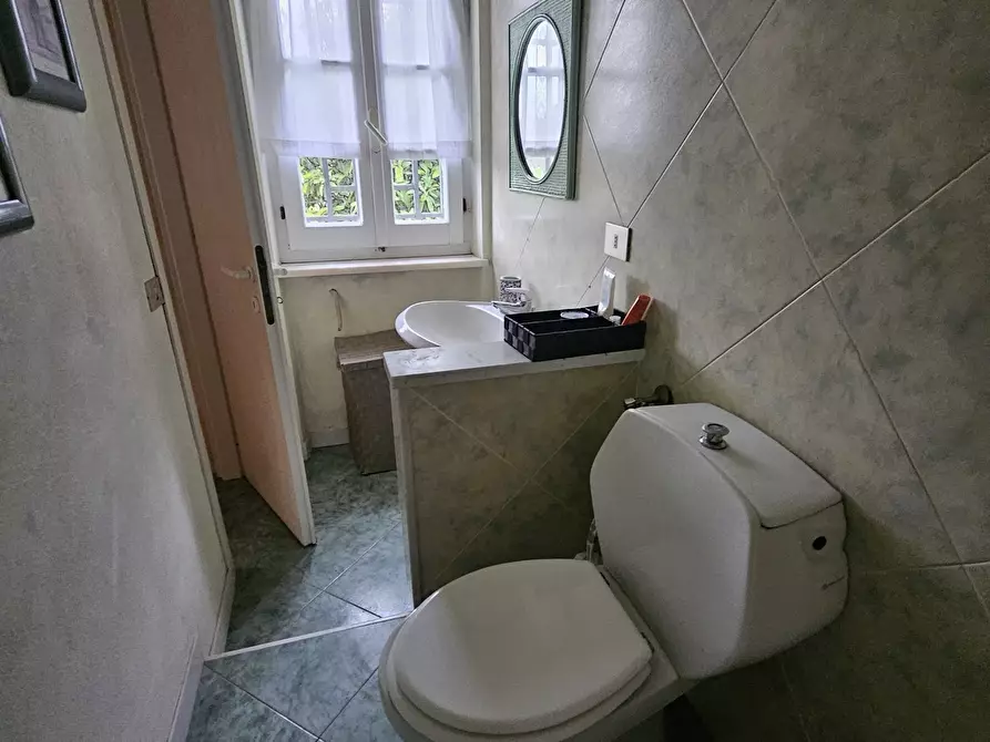 Immagine 24 di Villa in vendita  in Via Prulla 15 a Sarzana