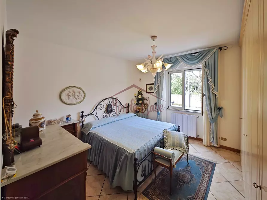Immagine 36 di Porzione di casa in vendita  a Fosdinovo