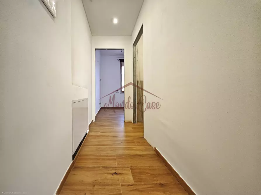 Immagine 40 di Porzione di casa in vendita  in Via dei Molini 148 a Sarzana