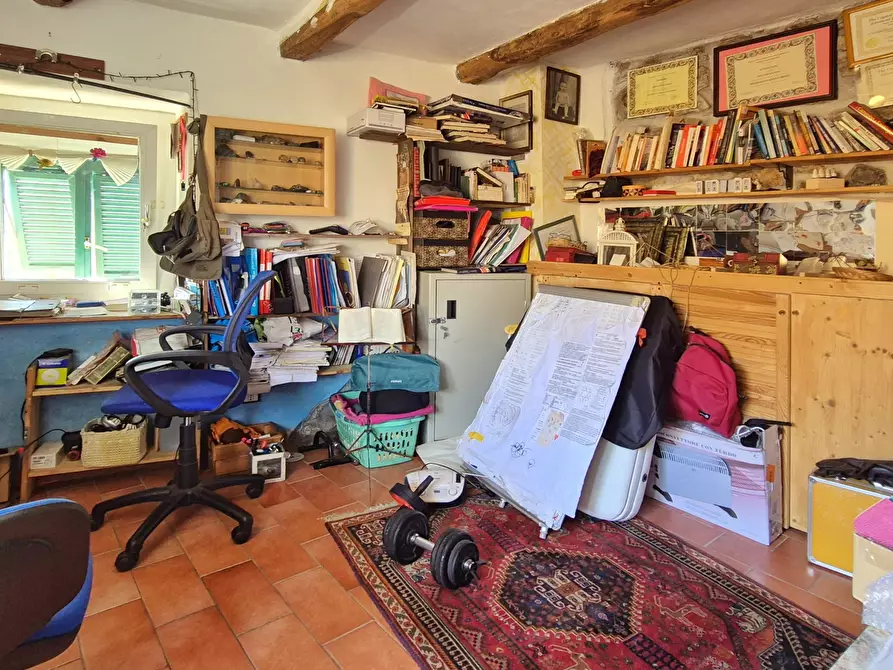 Immagine 11 di Terratetto in vendita  in Via Collo 13 a Fosdinovo