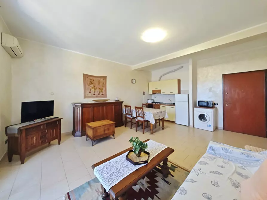 Immagine 3 di Trilocale in vendita  in Via Guerrieri 1 a Licciana Nardi