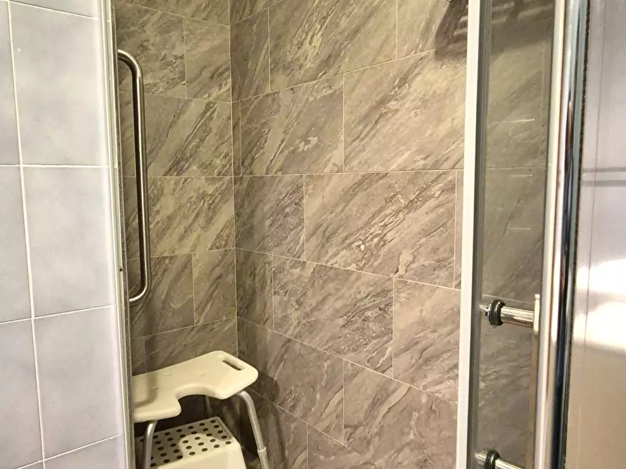 Immagine 39 di Villetta a schiera in vendita  in Via Madonnina 11 a Ortonovo