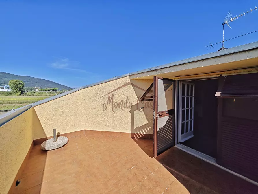 Immagine 75 di Villa in vendita  in Via Forano 9 a Ameglia