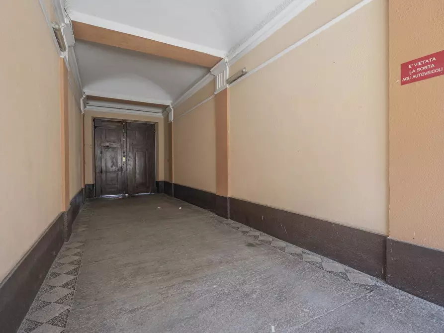 Immagine 2 di Bilocale in vendita  in Corso Casale 114 a Torino