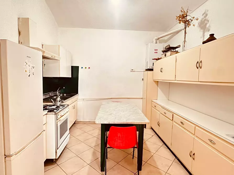 Immagine 8 di Trilocale in vendita  in Via Goffredo Mameli 15 a Torino