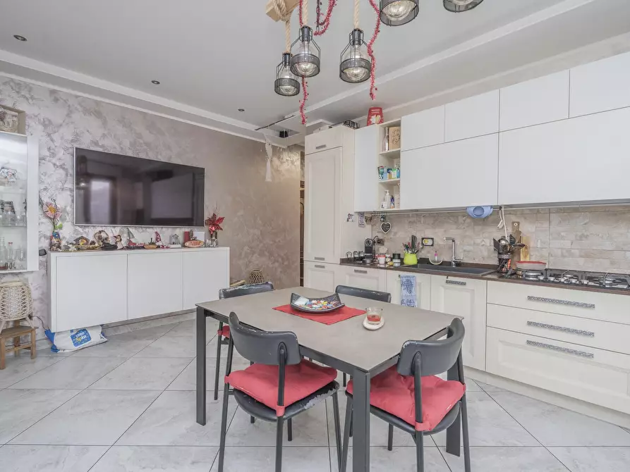 Immagine 9 di Trilocale in vendita  in Strada di Lanzo 140/A a Torino