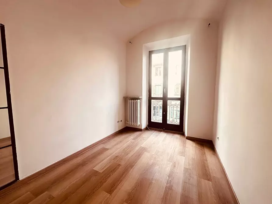 Immagine 21 di Bilocale in vendita  in Via San Donato 27 a Torino