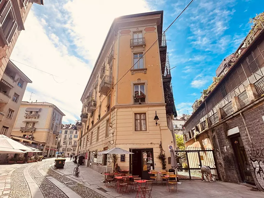 Immagine 3 di Mansarda in vendita  in Via Borgo Dora 3 a Torino