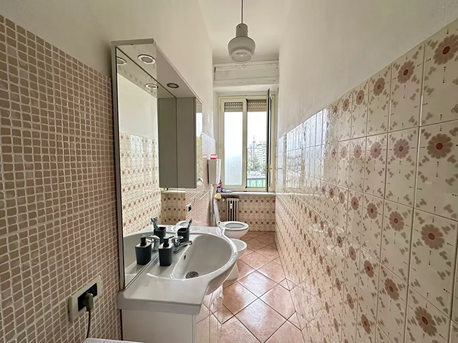 Immagine 21 di Bilocale in vendita  in Largo Borgaro 29 a Torino