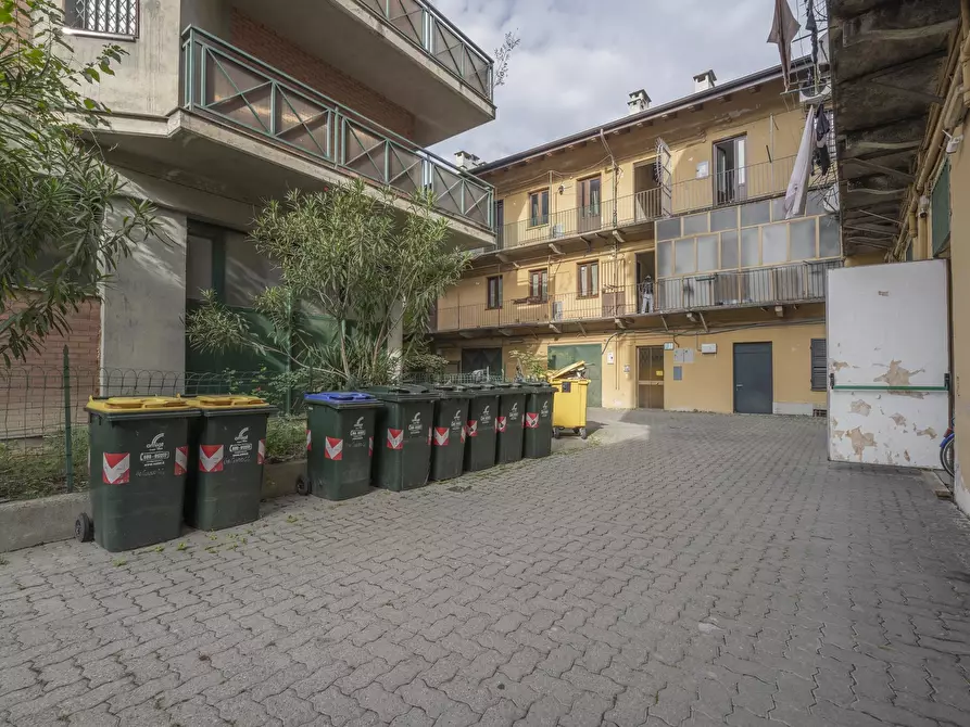 Immagine 28 di Loft/Open space in vendita  in via cuneo 44 a Torino