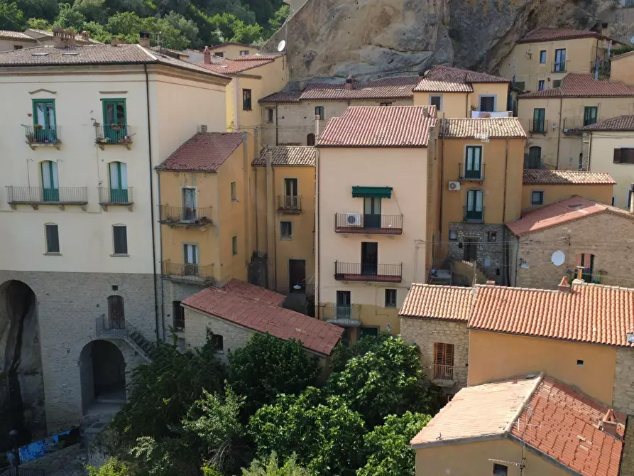 Immagine 1 di Bilocale in vendita  in Vico I Ospizio a Castelmezzano